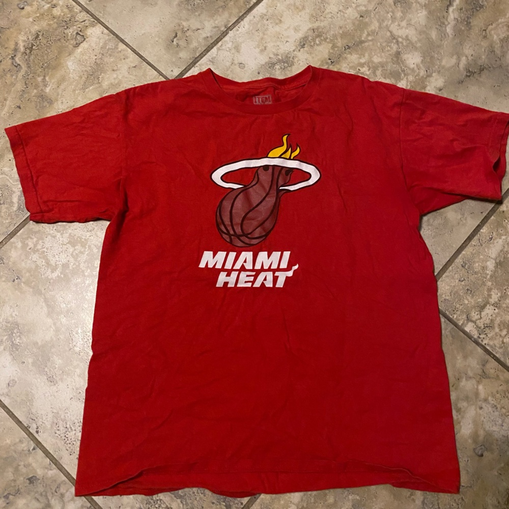 Red Miami heat t-shirt